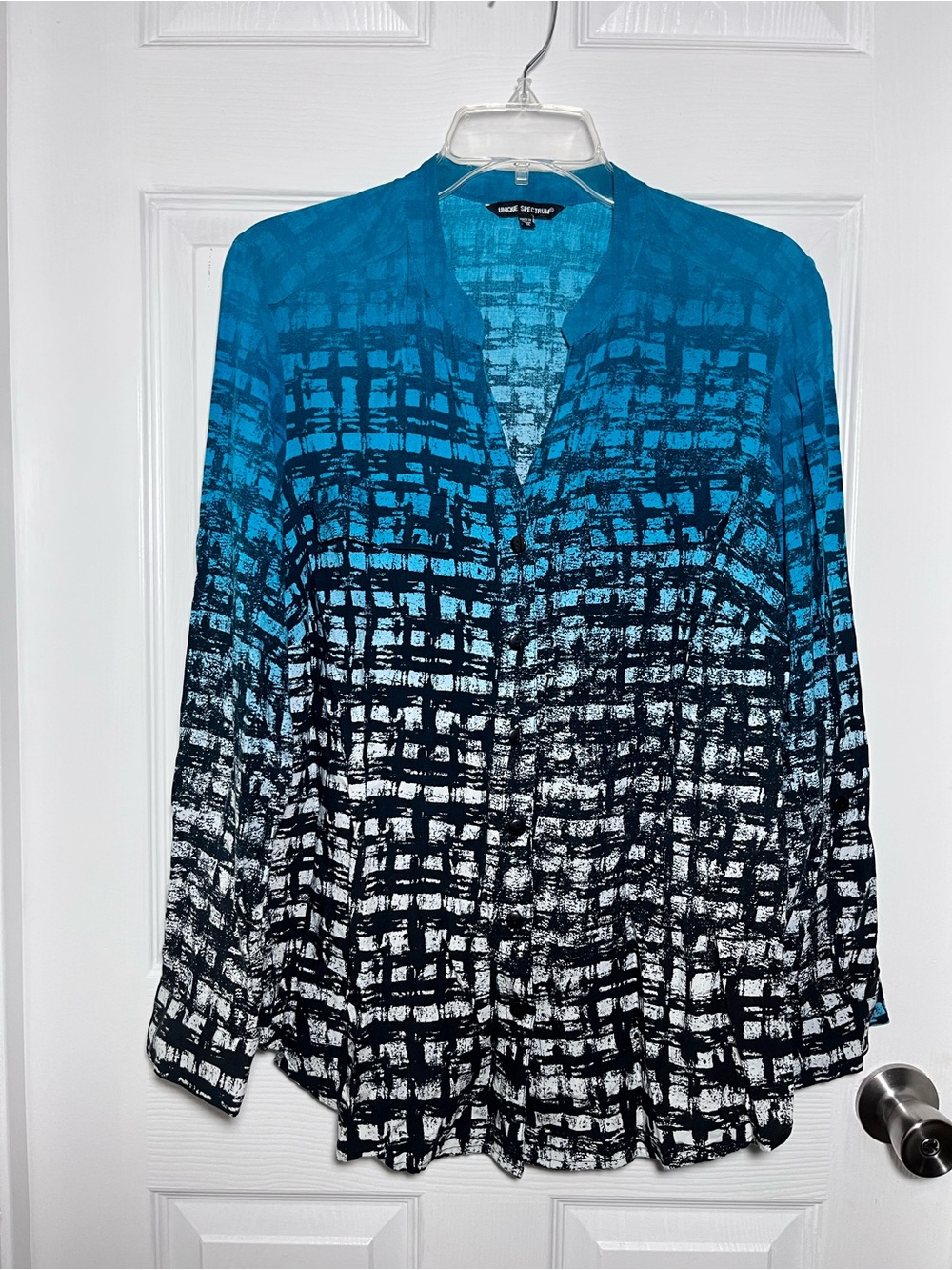 Unique Spectrum Teal-Blue Ombre Grid Blouse